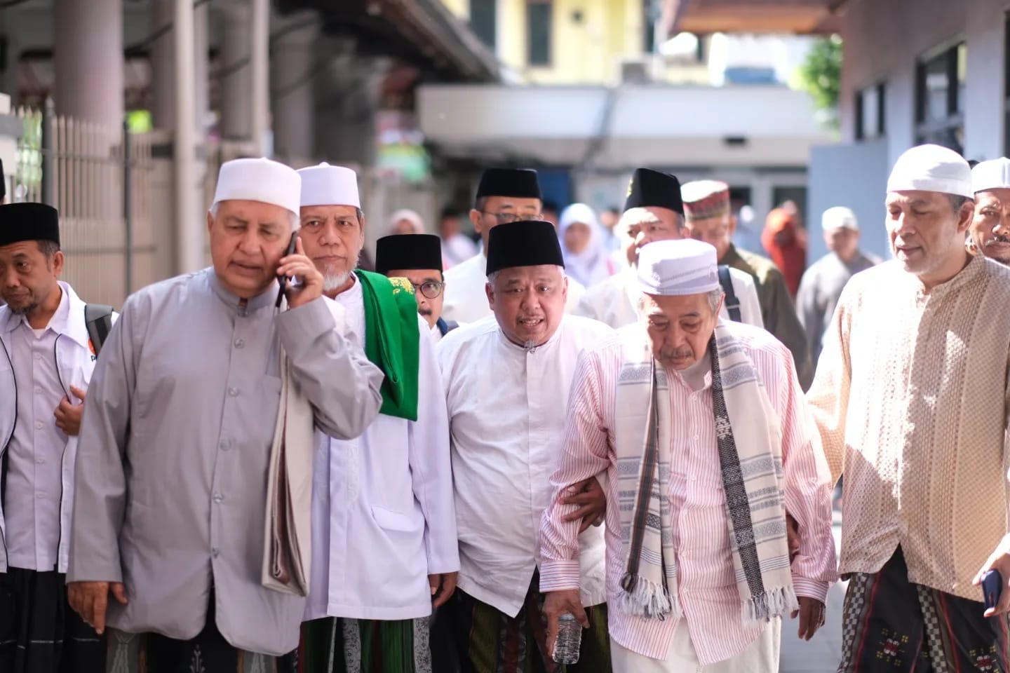 PKS Jatim Ziarah Makam KH Hasyim Asyari, Pahlawan Kemerdekaan dan Pendiri NU
