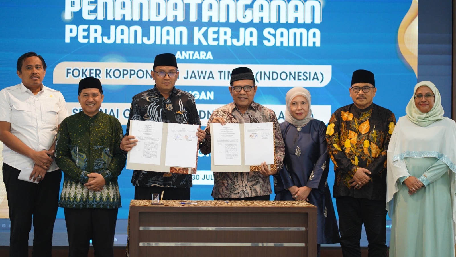 Genjot Pertumbuhan Produk Halal di Pesantren, Foker Koppontren Jatim Kerjasama dengan Serunai Commerce Malaysia