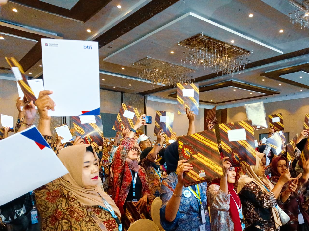 Akad Massal KUR 800 Ribu Debitur, Pemerintah Dorong Akselerasi Ekonomi Rakyat dari Surabaya